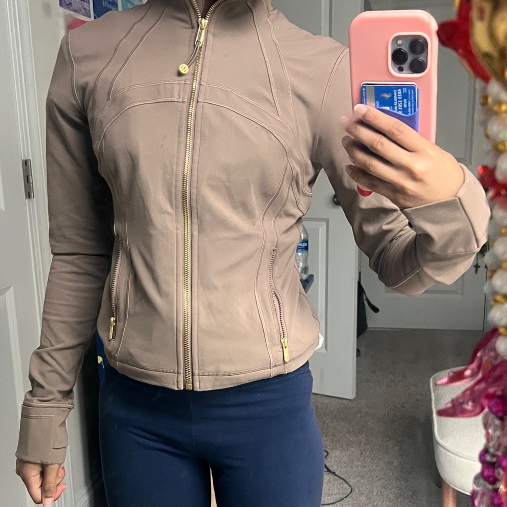 New Tan and gold Lululemon Define Jacket Cropped Size 8. Barely Worn  #lululemon